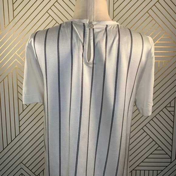 St John Heavy Sleek Mixed-Media Top with Stripe - Picture 10 of 12